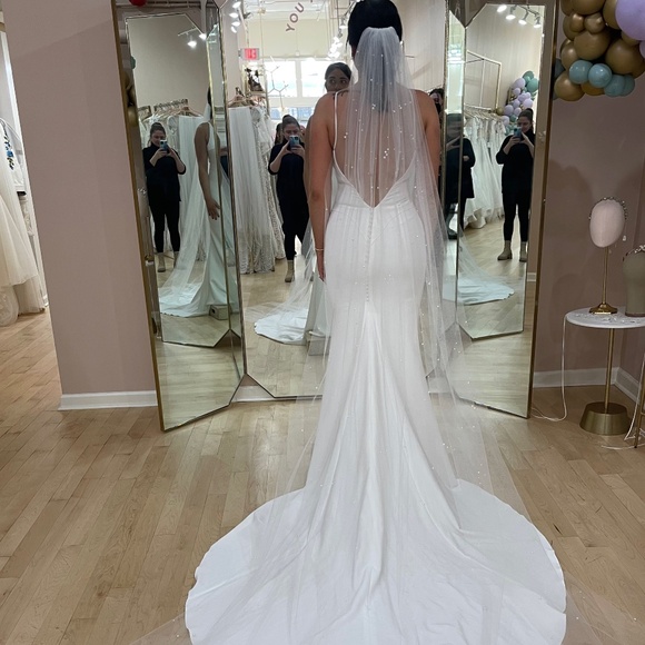 Pearl Veil (Cathedral Length) - Designed by 'Made With Love' Bridal - Picture 8 of 11